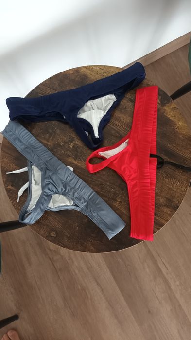 Vând slip de plaja sexy pt barbati