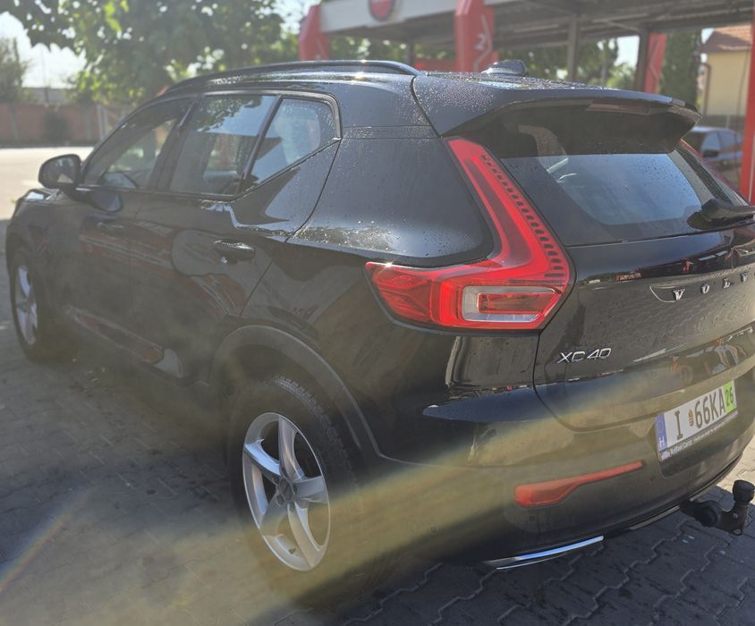 Vand Volvo xc40 R design Ocazie!