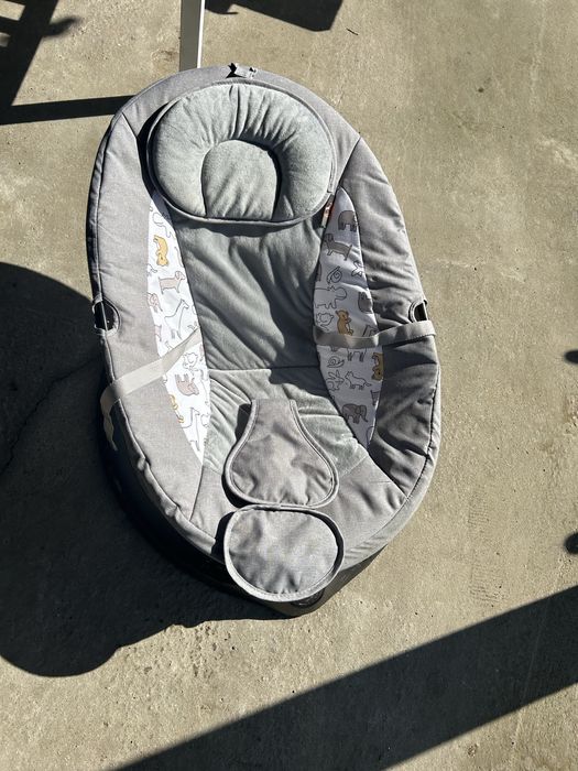 Електрически шезлонг за бебе