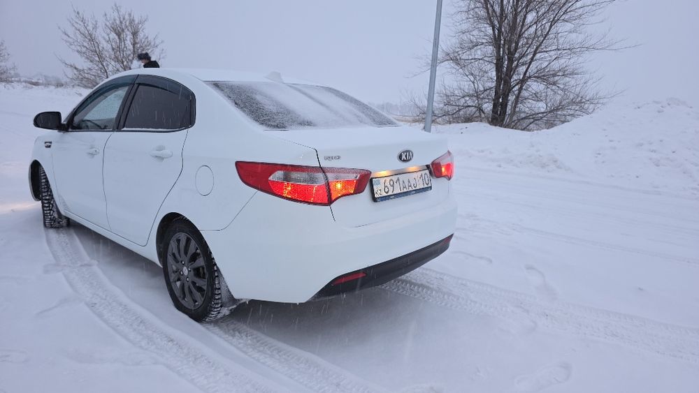 Продам kia Rio 2014