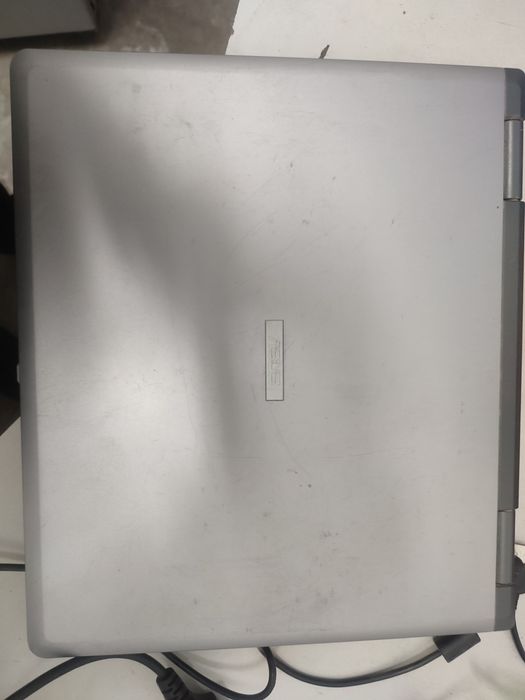 Продам ноутбук Asus