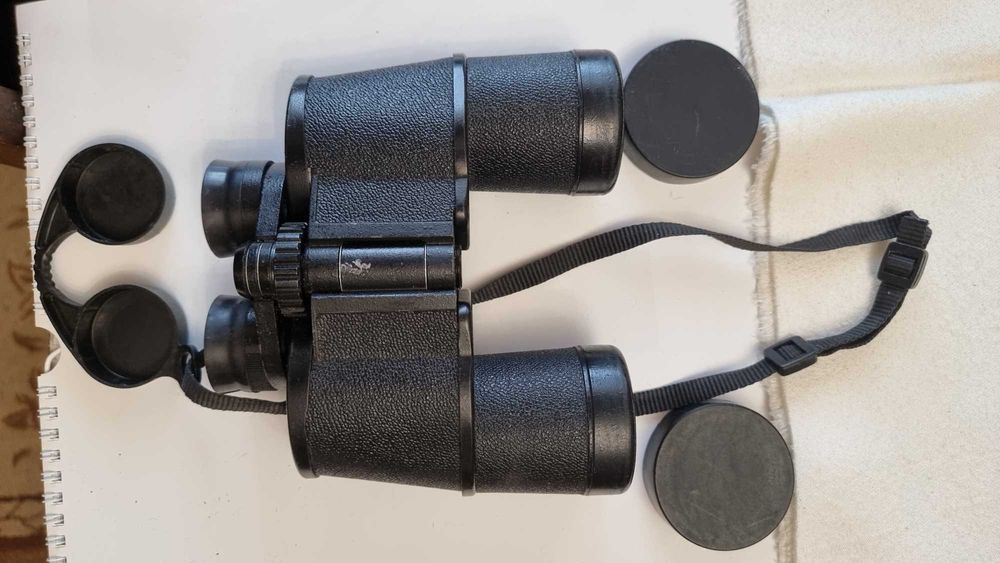 Продам  бинокль  БПЦ4    12х40