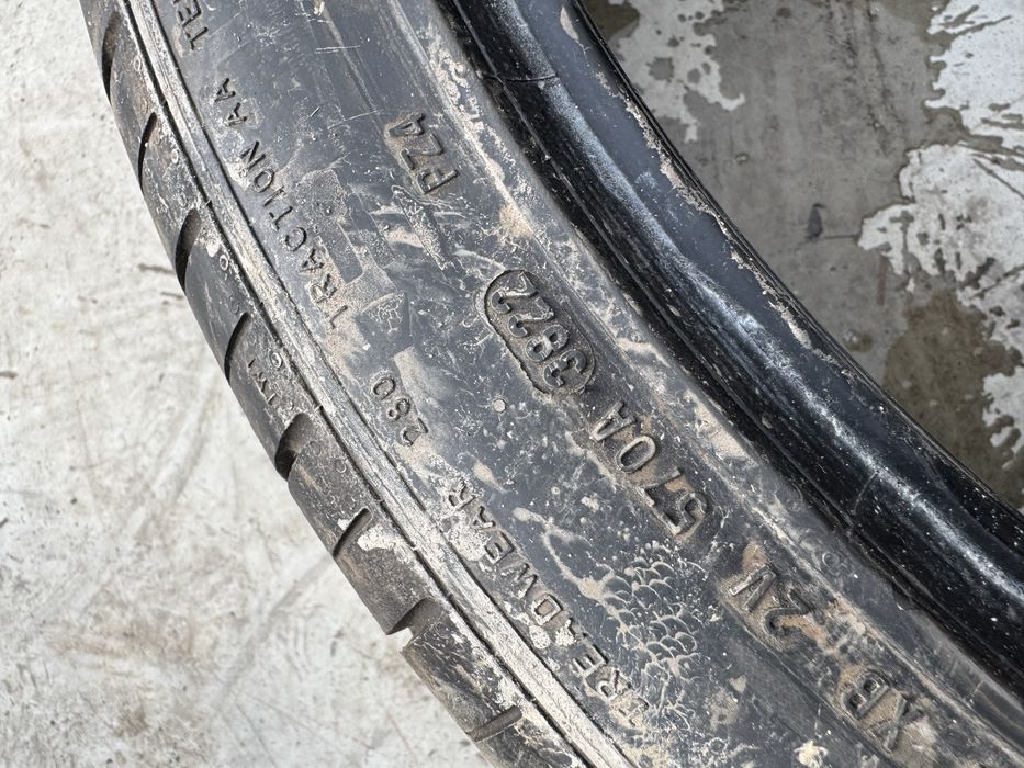 325 30 21 pirelli vara 8.4mm L 2022