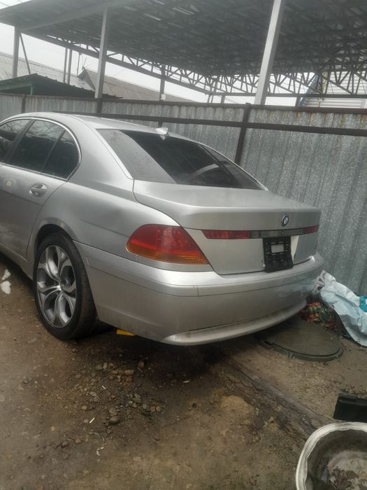 Продам бмв е65 735