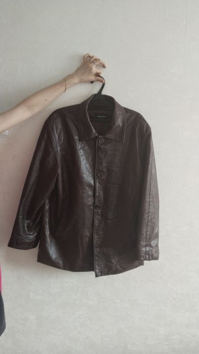 Куртка кожаная 15000