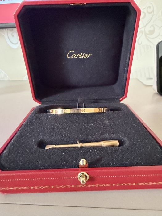 Bratara Cartier Love