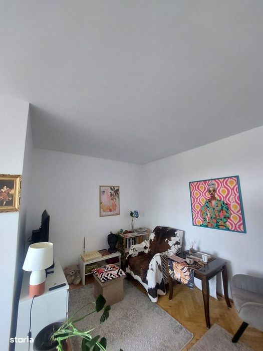 Etajul 8! Apartament cu 1 Cam Dec in zona Tătărași/Piata Chirilă! Iași