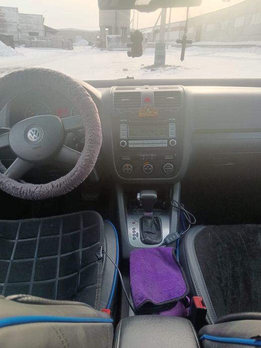 Продам VW GOLF 5