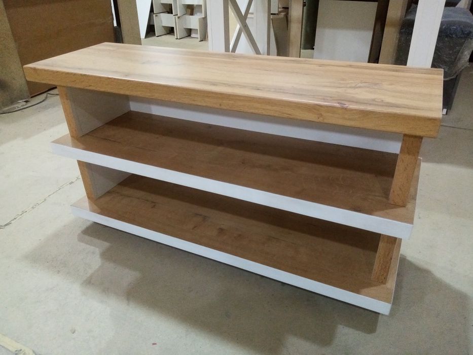 Продам новые обувницы!