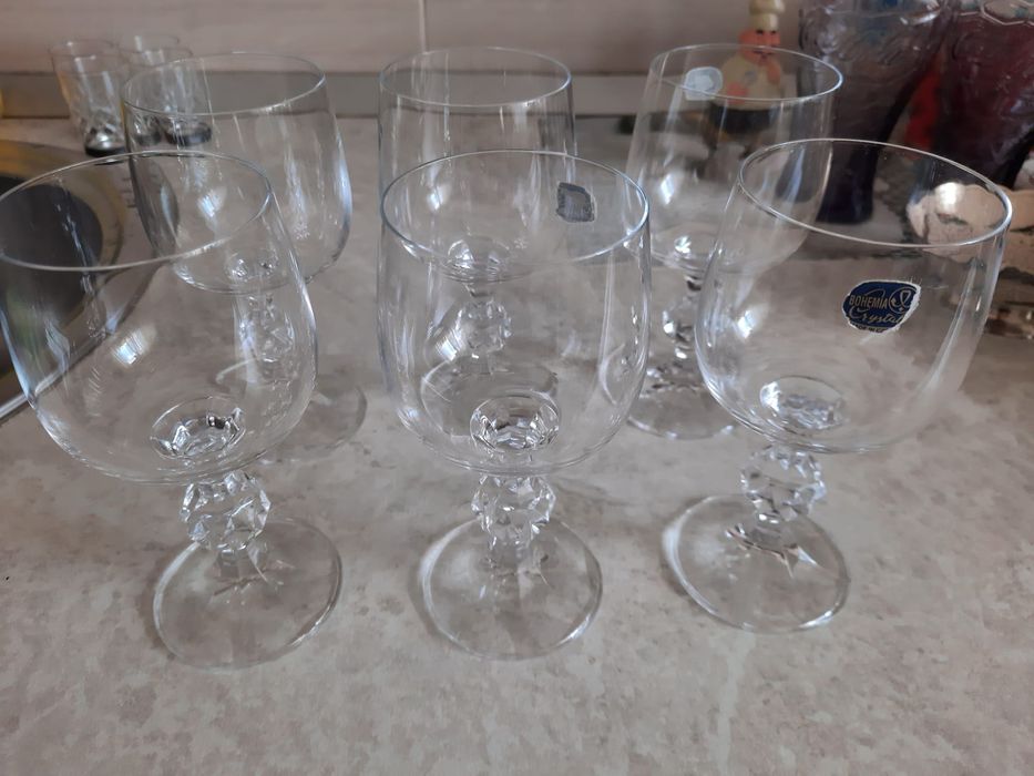 Продам посуду в отличном состоянии