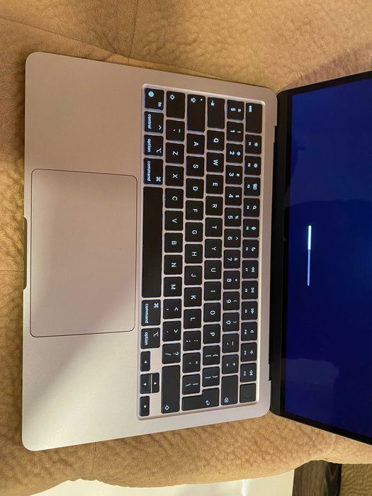 Apple Macbook Air M2