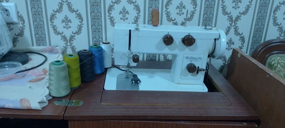 Chayka 143 tikuv mashinasi zudlik bilan sotiladi.