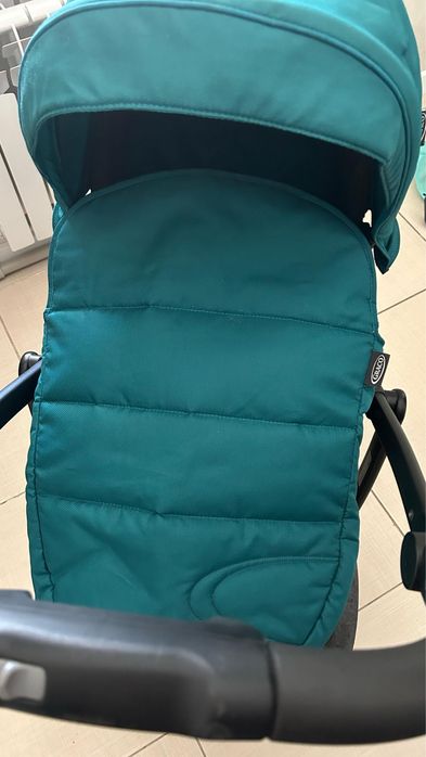 Продам коляску Graco