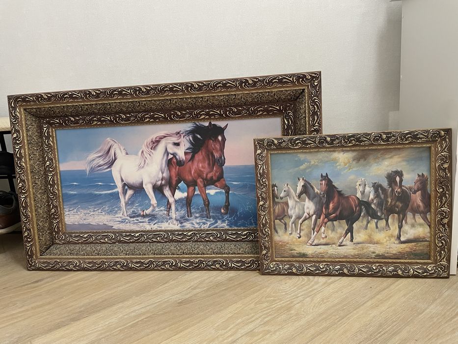 Продам две картины