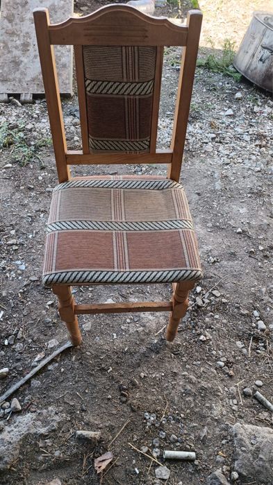 Scaune din lemn restaurant, sala evenimente