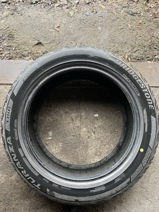 Продам 4 балона резины R17 225/50