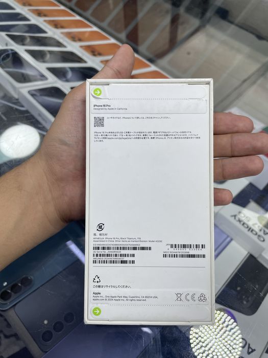 Iphone 16 pro 1tb black