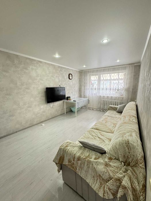 продам 3-х комнатную, район Океан