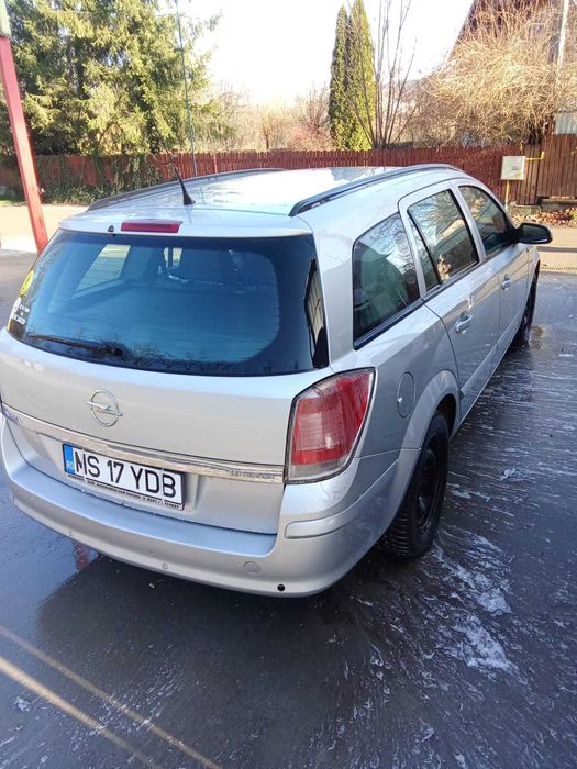 De vanzare Opel Astra H