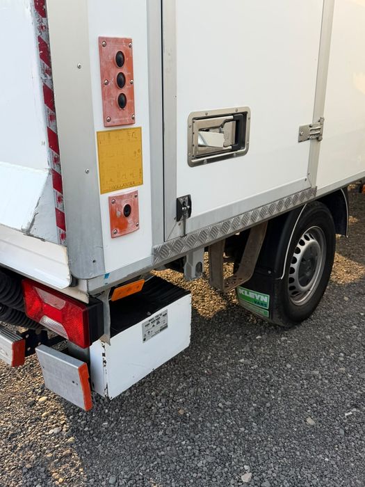 Mercedes sprinter cub cu lift