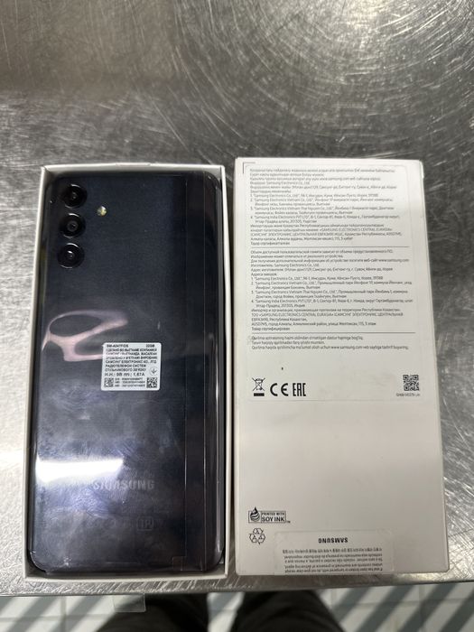 Самсунг А04s