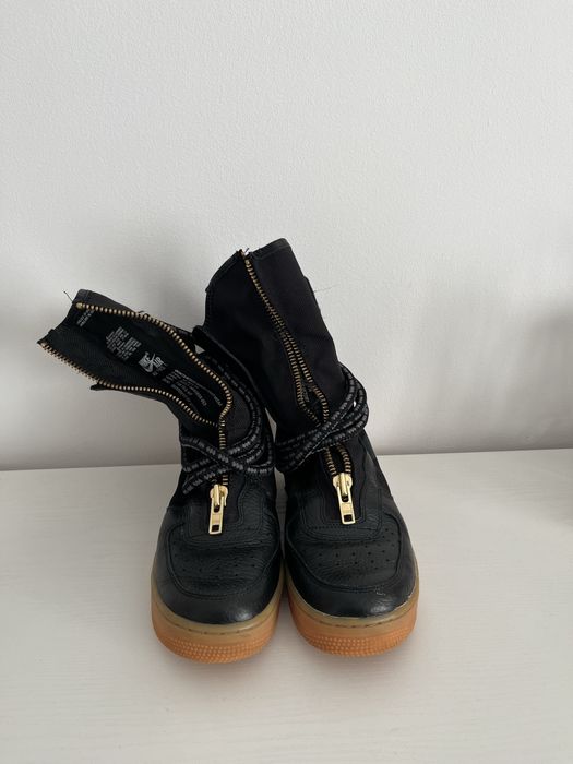 Nike Air Force 1 wintersized