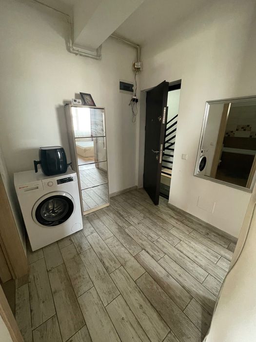 Inchiriez ap cu 2 camere Militari residence