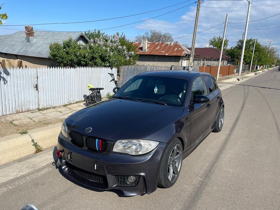 Vând bmw 120d 163 cai