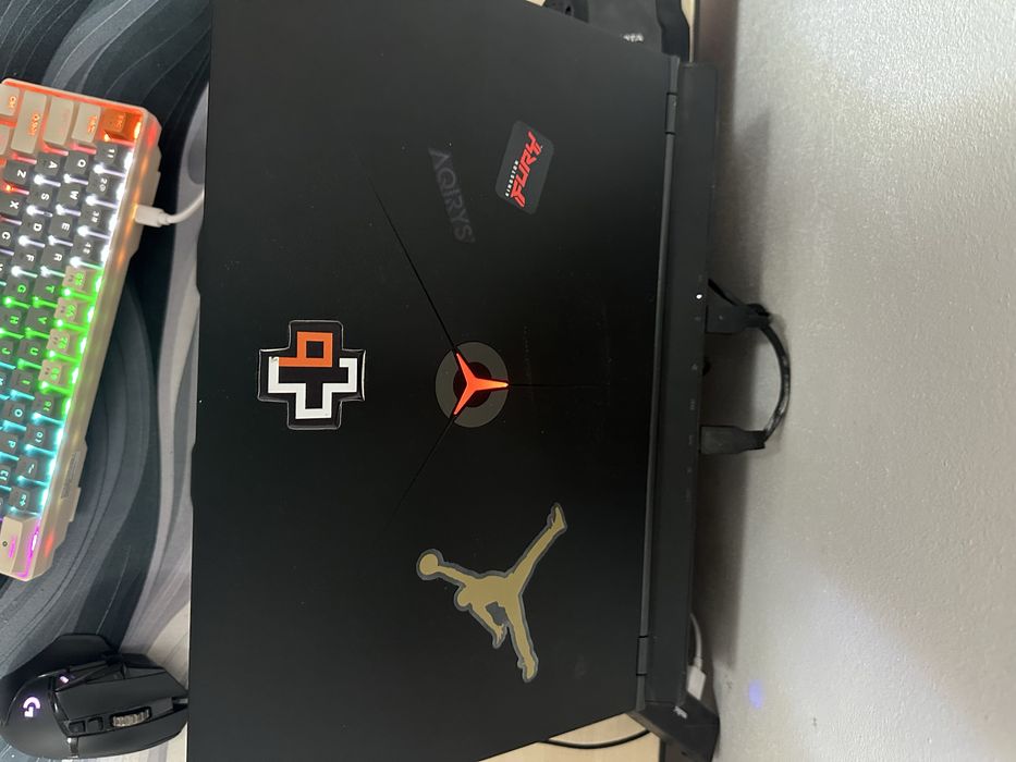 Laptop Lenovo Legion Y7000