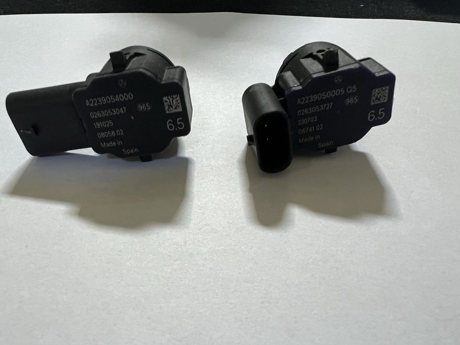 Senzori parcare Mercedes A2239054000 si A223905005