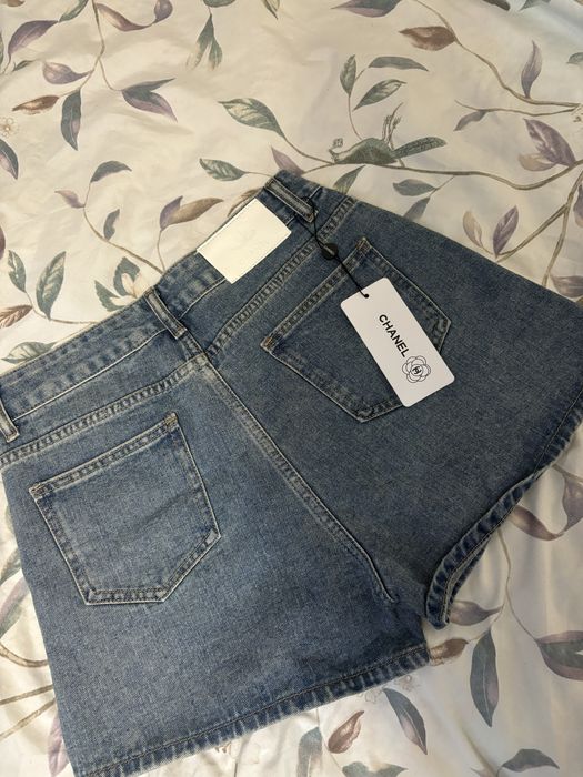 Pantaloni scurti Chanel