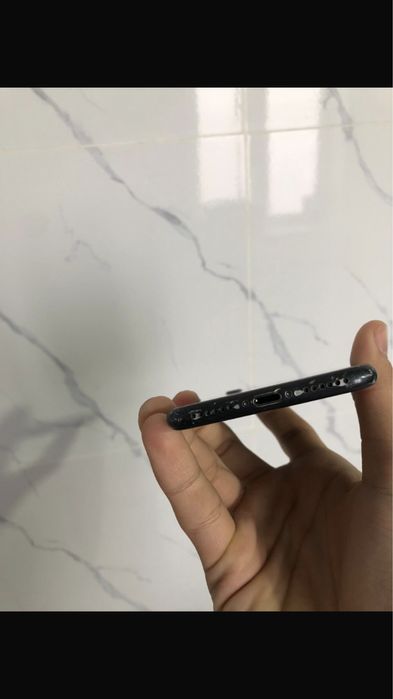 Айфон 7 32gb AKБ100%