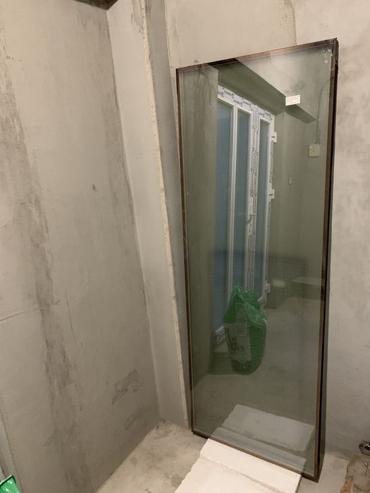 Sticlă tripan pentru usă din termopan