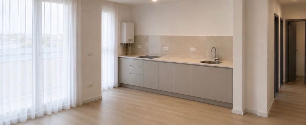 Inchiriez apartament cu 3 camere