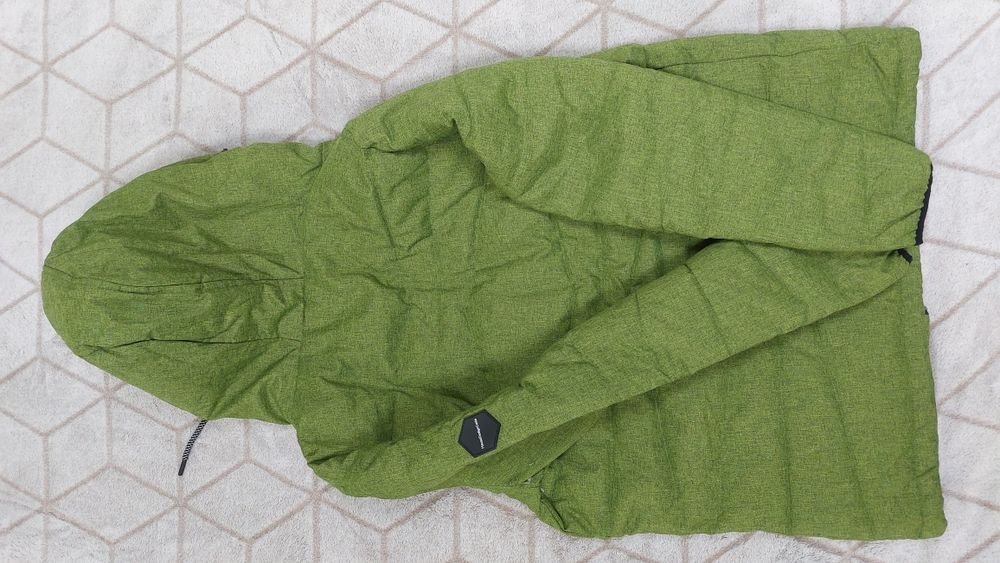 Якета  за ски  .