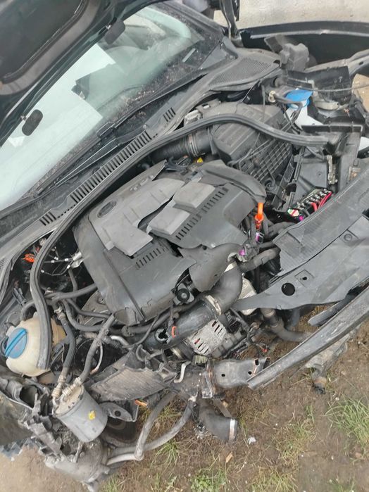 Vând Seat Ibiza avariat