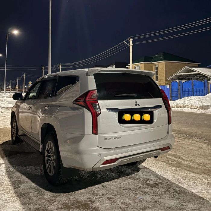 Mitsubishi pajero sport