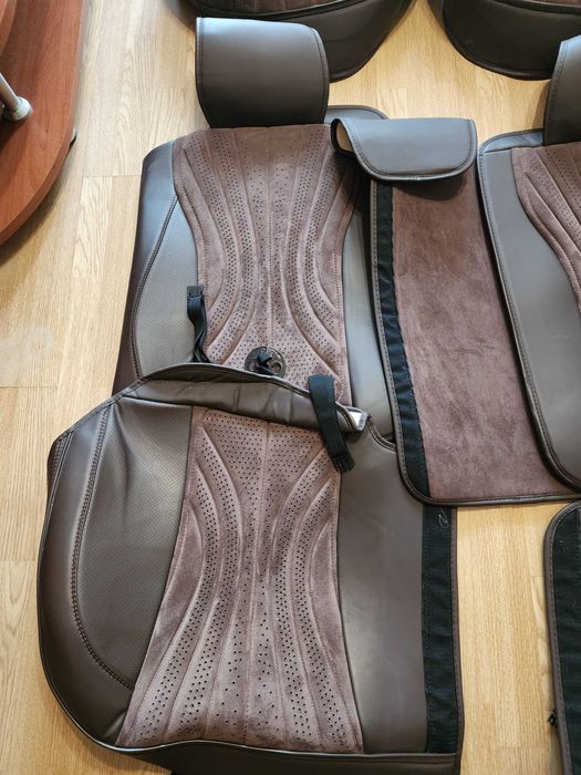 Продам комплект чехлов для автомобиля