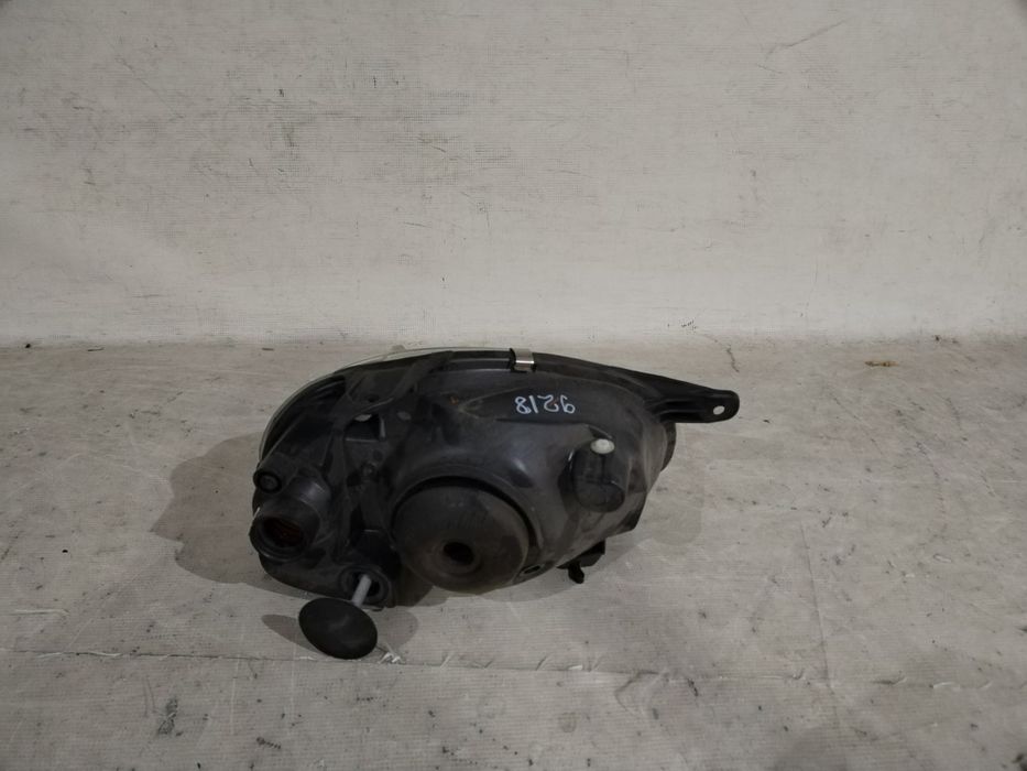 Far stanga Opel Corsa B, 1995, 1996, 1997, 1998, 1999, 2000.