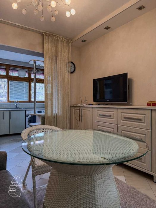 3-х комнатная квартира на Бадамзаре ID: 5366