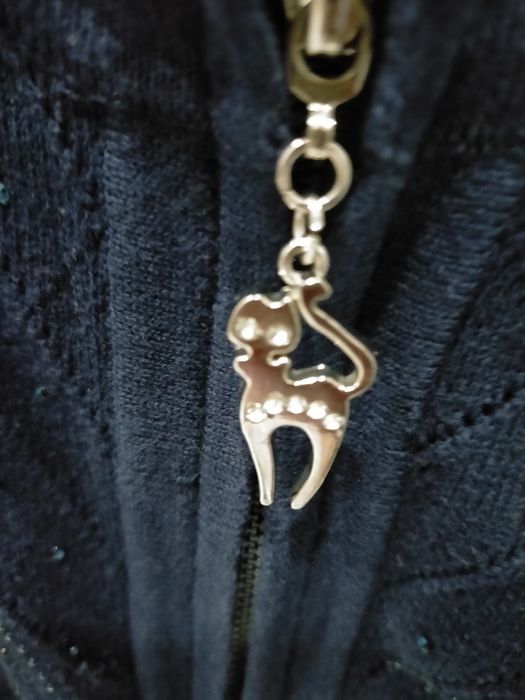 Женские вещи б/у 1000 тенге(торг)