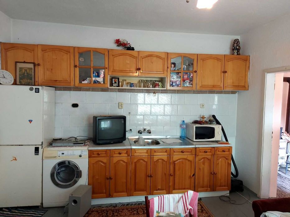 Продава се Къща в Гълъбово - 100 кв.м за 220 €/кв.м - Снимка #2