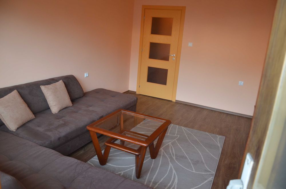 Супер Апартамент в Тетевен - на топ локация (готов за живеене)