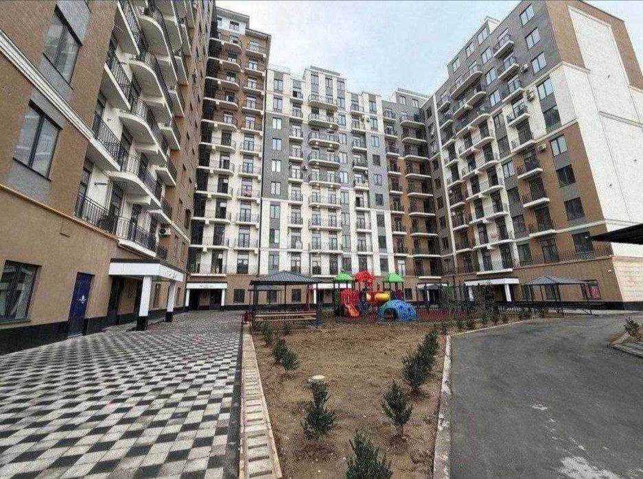 Продается 3/8/9 в ЖК "Авиасозлар Плаза" ор-р Кадышева базар 99 кв2 (R)