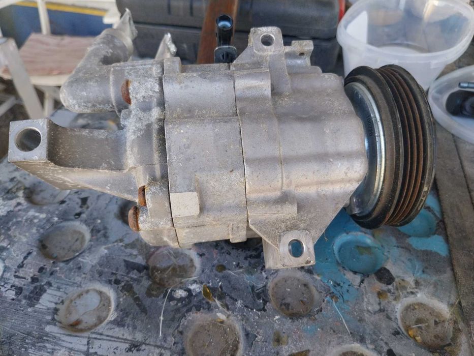 Компресор за климатик Suzuki