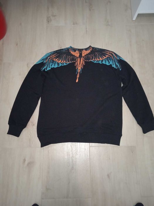 Pulover MARCELO BURLON nou sunați la Nr de telefon