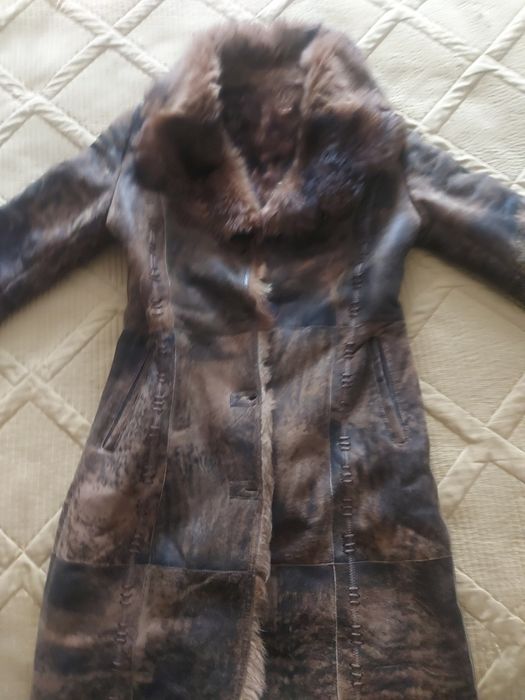 Продам женскую дубленку