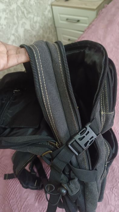 Продам рюкзак школьный