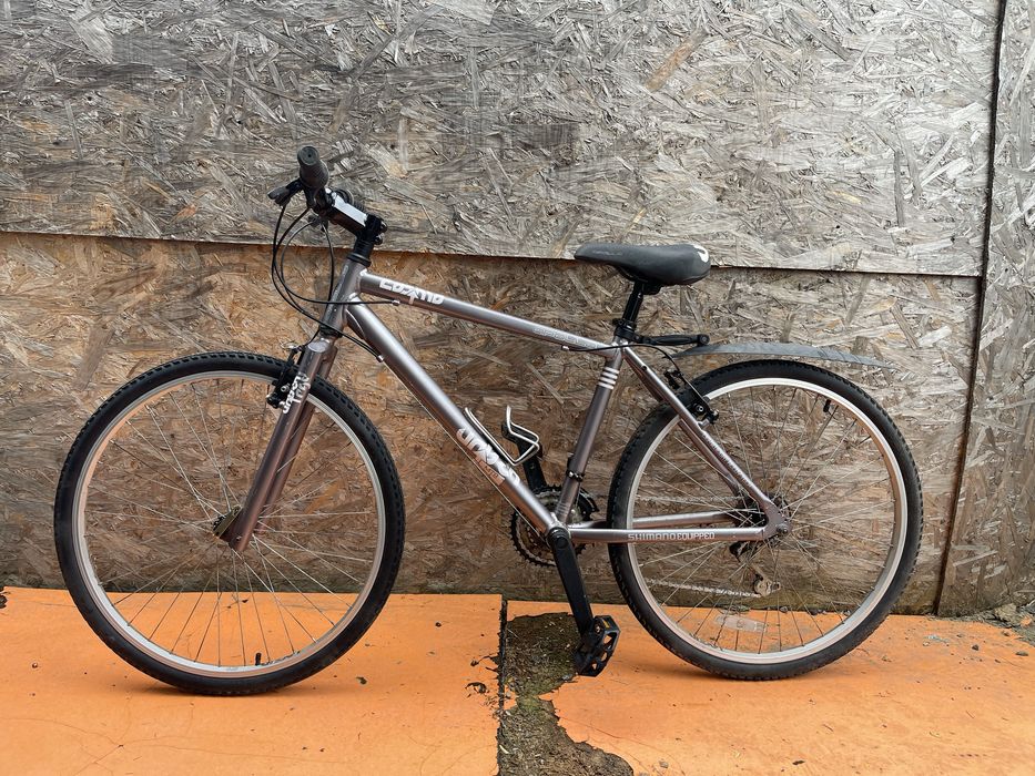Bicicleta apollo cosmo cadru aluminiu roti 26”