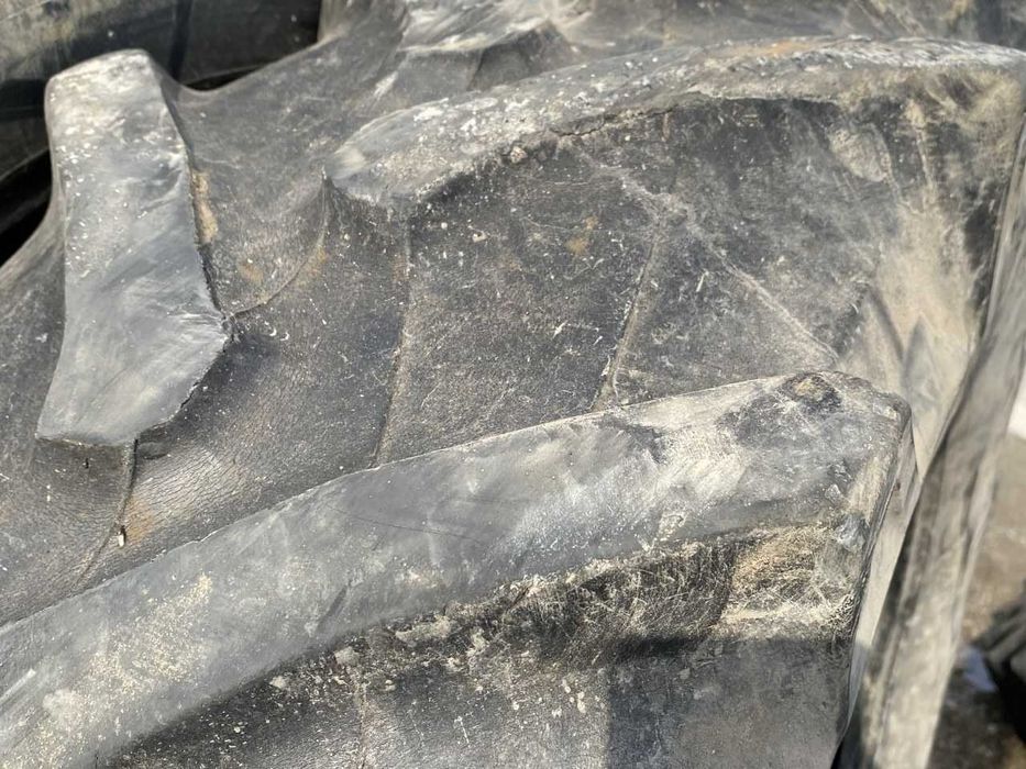 Cauciuc 420.70 R30 Pirelli